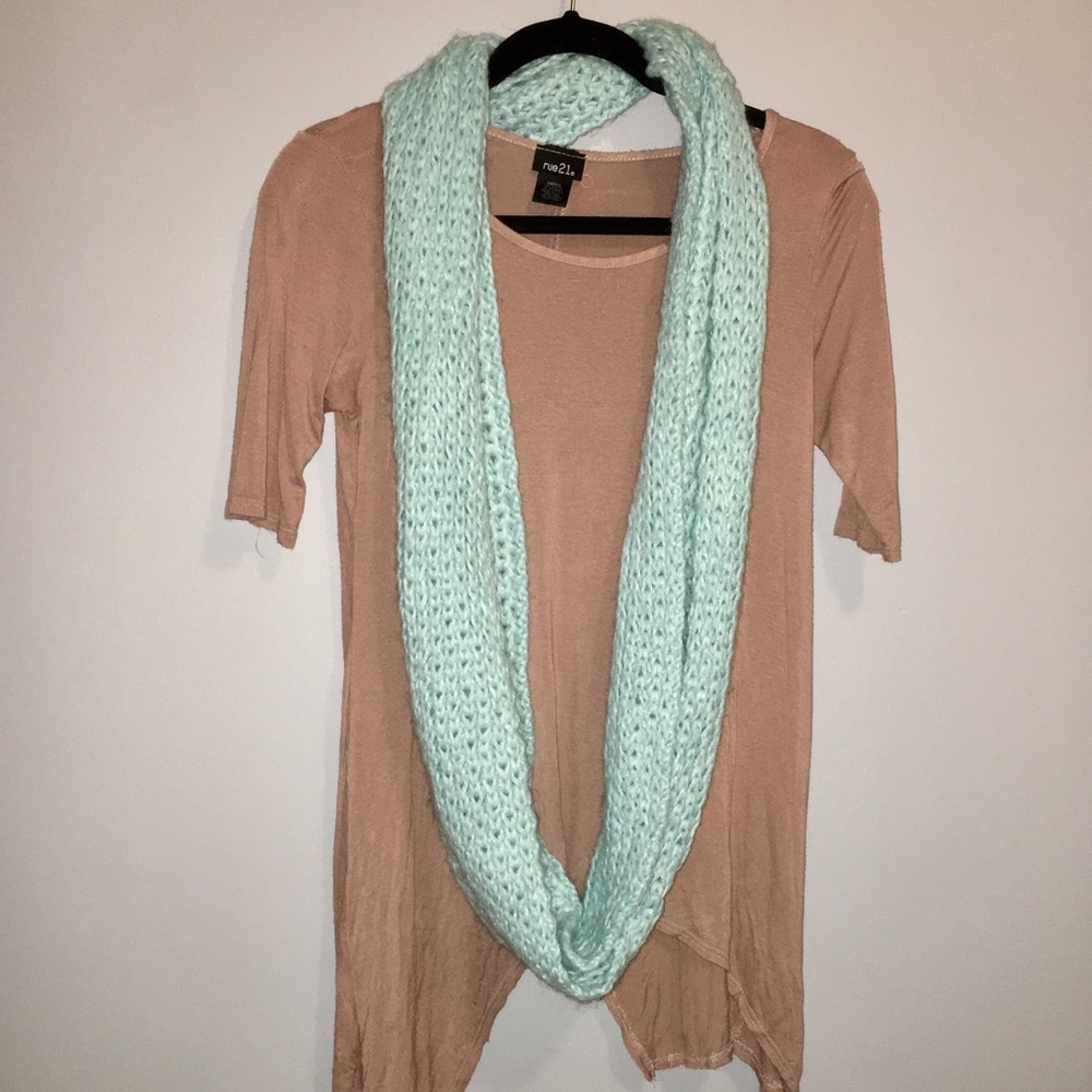 Infinity Scarf - Picture 2 of 3